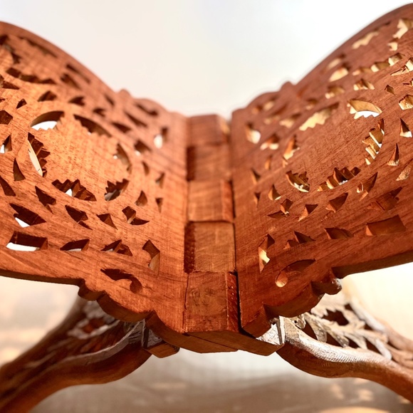 Hand Carved Wood Folding Book Rack Magazine Holder Made in India - Picture 2 of 4